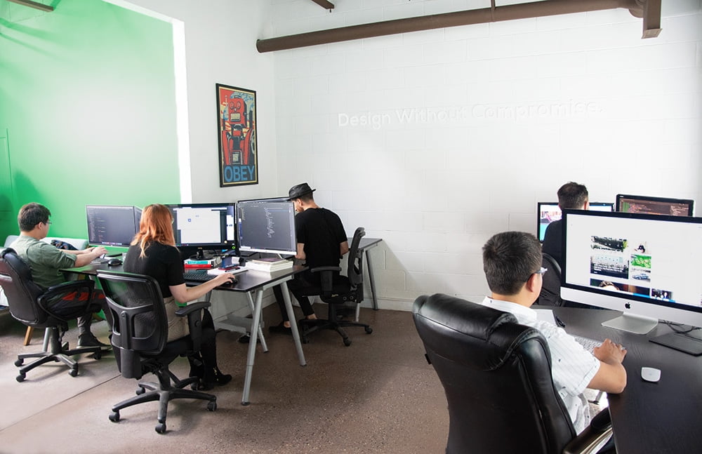 İzmir'de web sitesi yapan firmalar arasında doğru firmayı seçmek